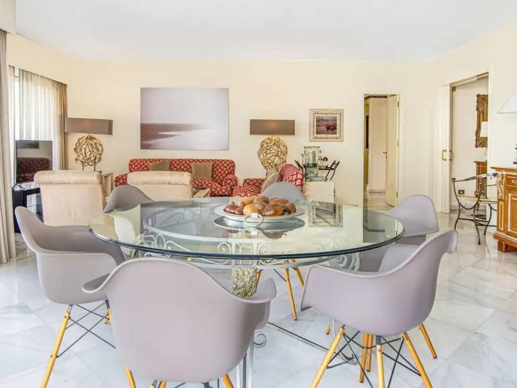 Pis de 279 m² a Marbella
