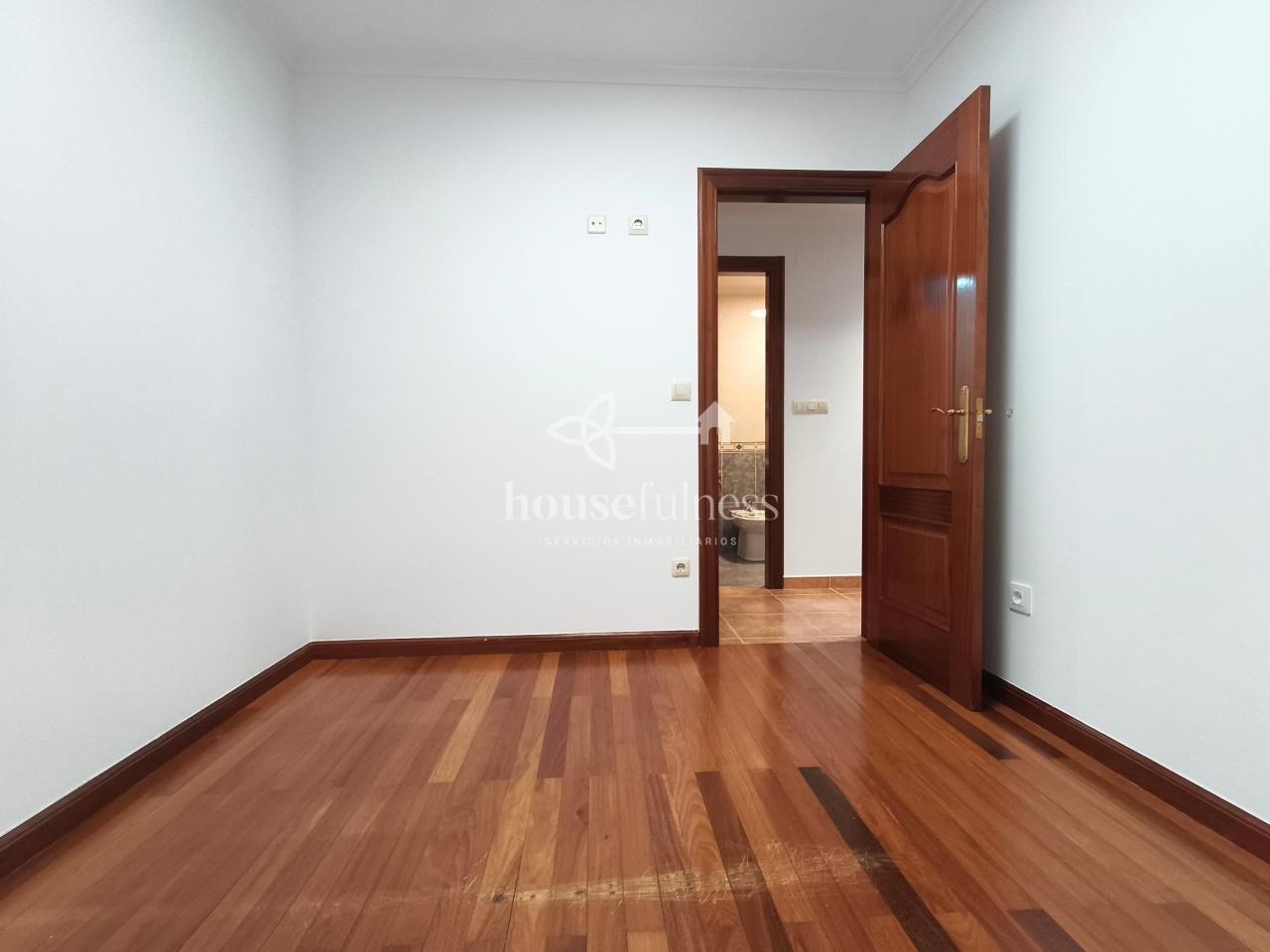 Piso de 75 m² en Narón