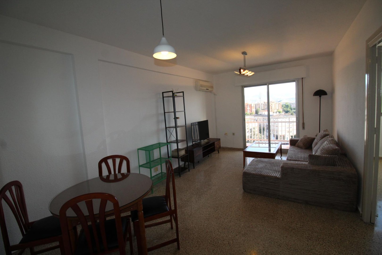 Apartamento 113 m² em Granada