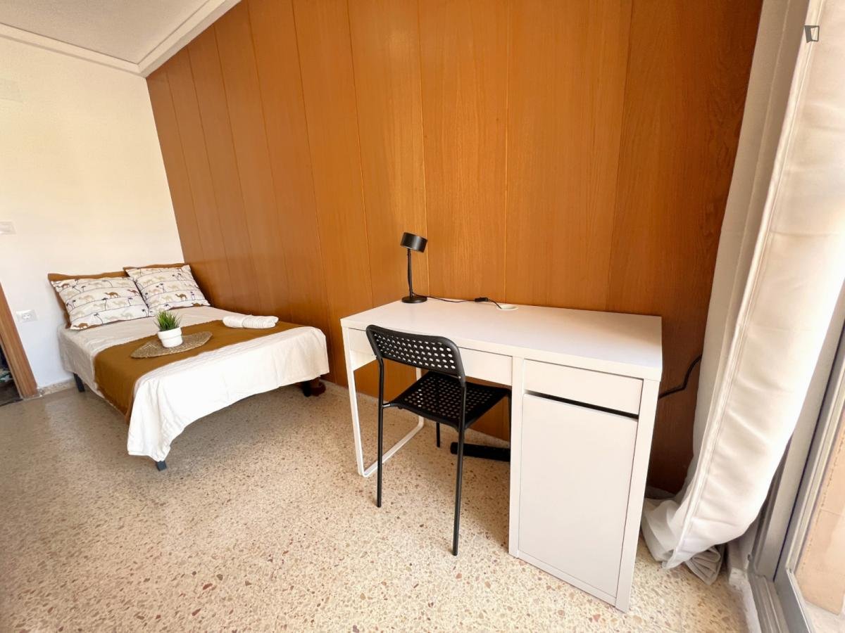 Chambre à louer, Valence