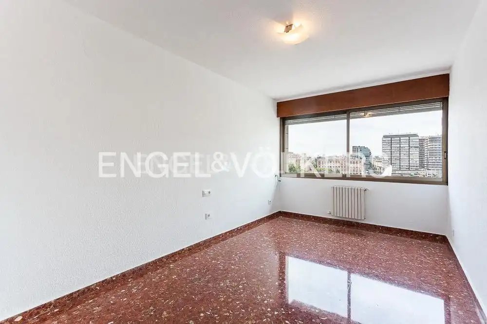 Pis de 200 m² a València