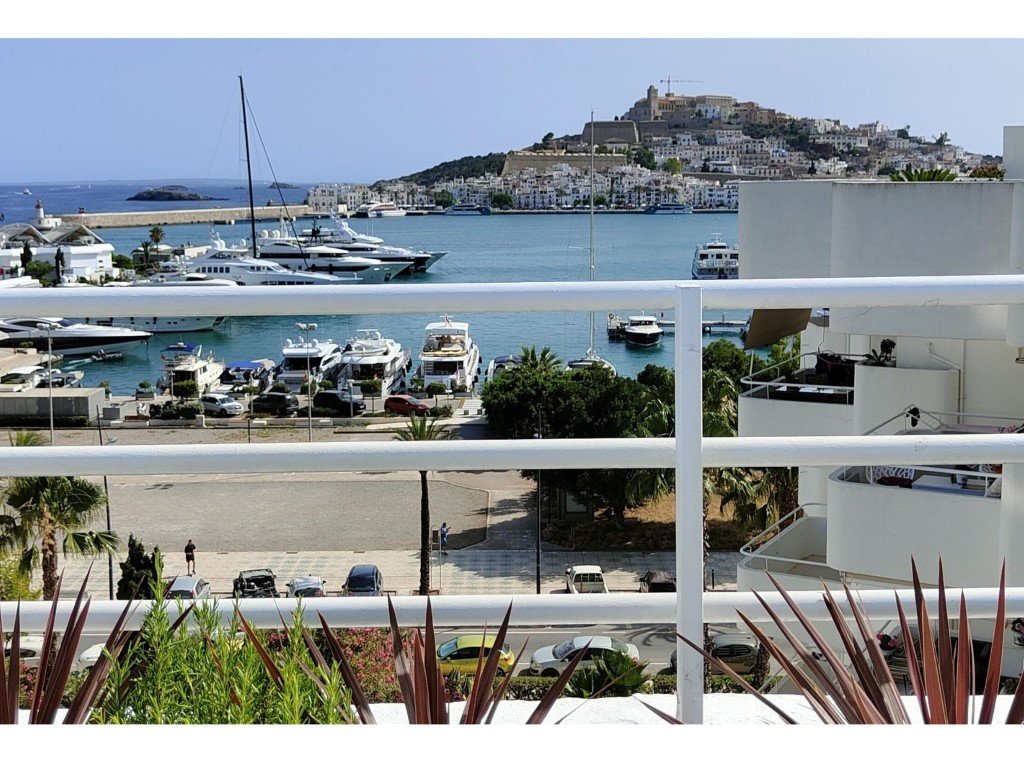 Piso de 100 m² en Ibiza
