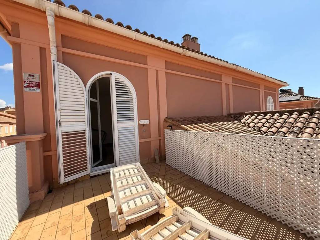 Casa de 151 m² a Tomares