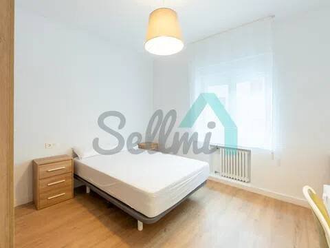 Habitación 122 m², Oviedo