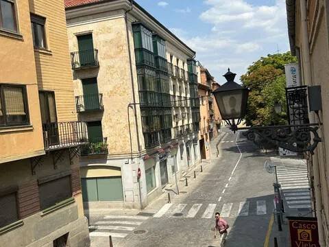 Pis de 85 m² a Segovia