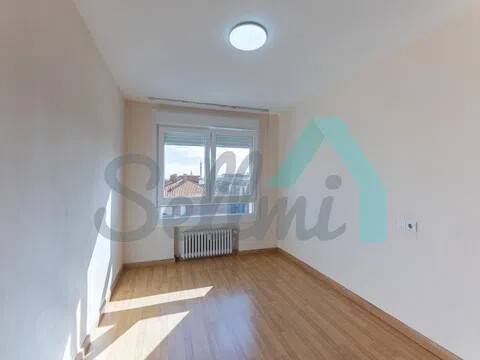 Piso de 125 m² en Oviedo