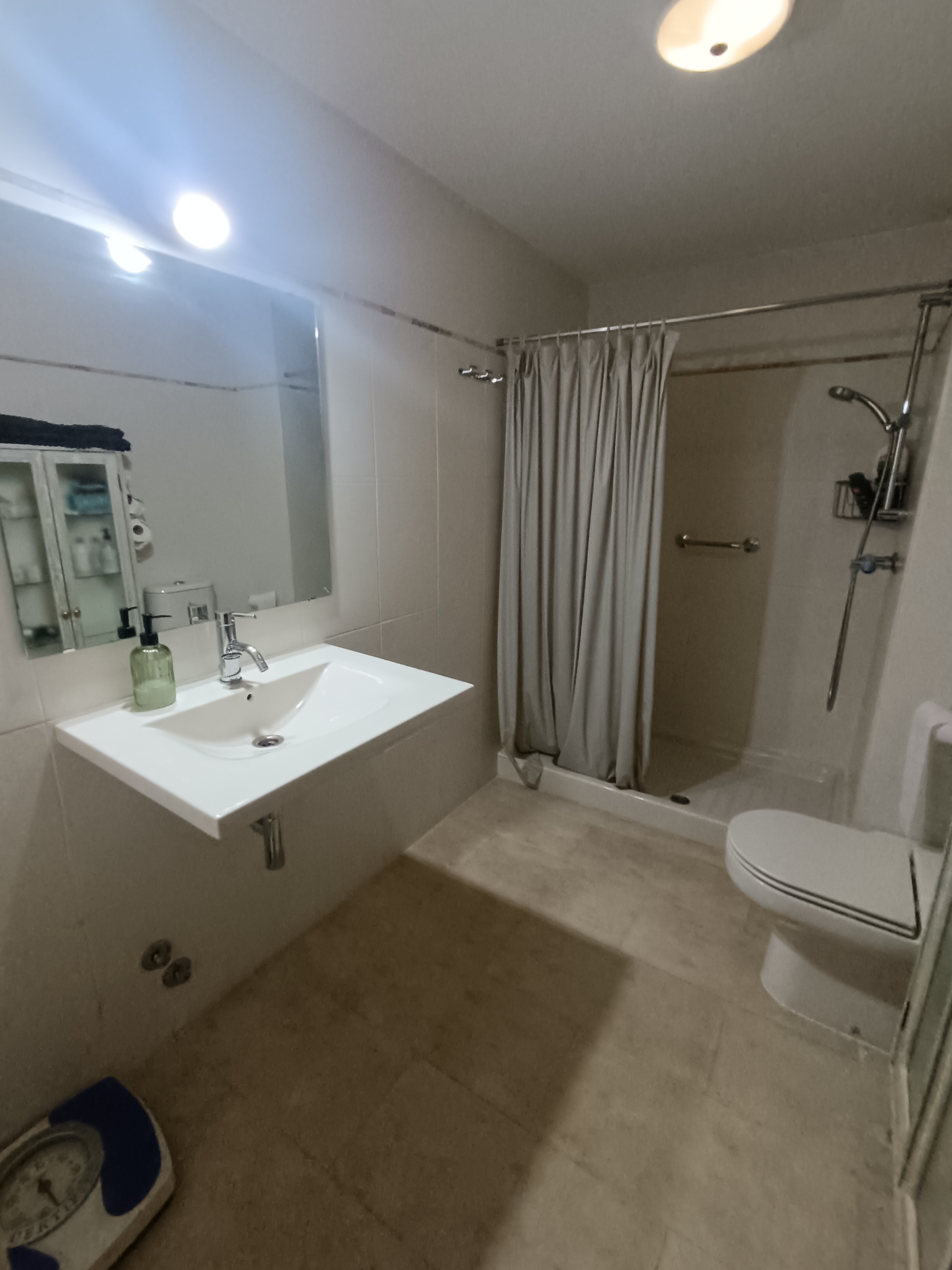 Habitación 150 m², Pontevedra
