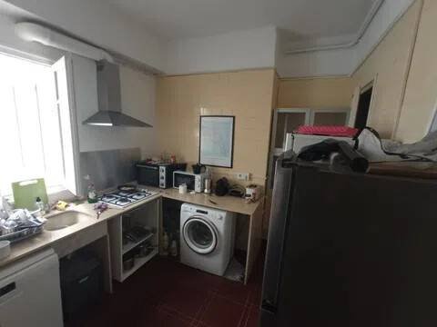 Zimmer 127 m², Valencia