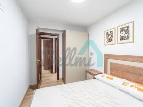 Piso de 101 m² en Oviedo