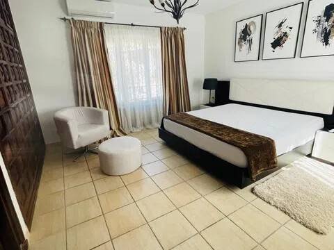 Casa de 250 m² a Estepona
