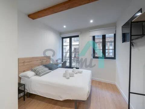 Habitación 16 m², Oviedo