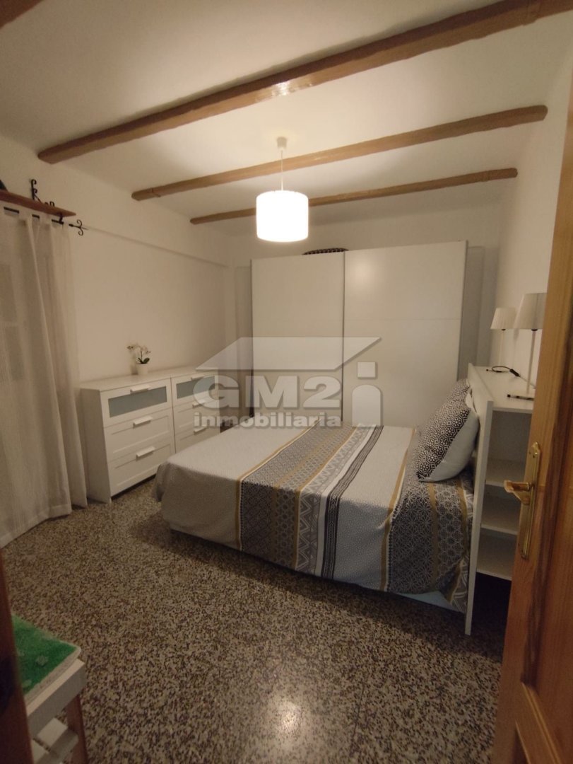 Piso de 80 m² en Granada