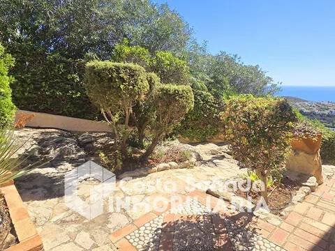 Casa de 240 m² en Benitachell