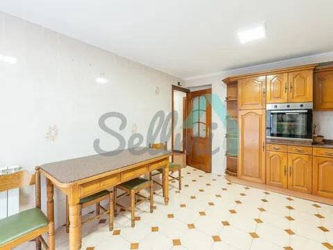 Pis de 127 m² a Oviedo
