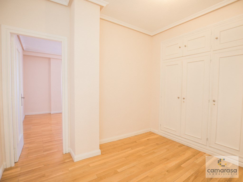 Piso de 130 m² en Ávila