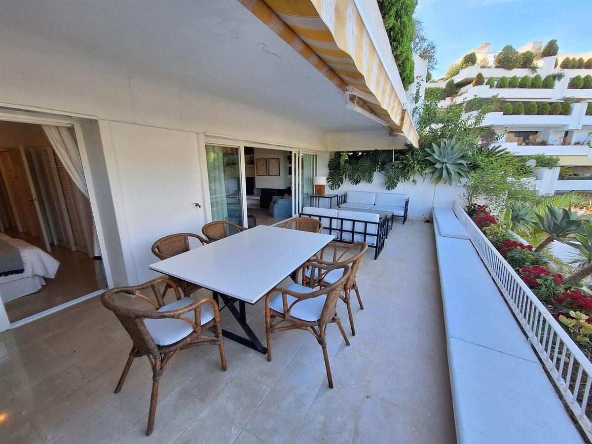 Flat 226 m² in Marbella