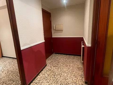 Piso de 90 m² en La Almunia de Doña Godina