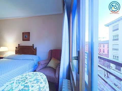 Piso de 85 m² en Zaragoza