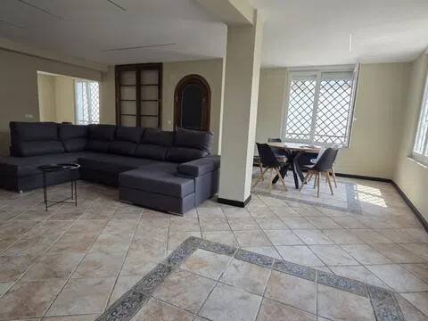 Casa de 345 m² en Gijón