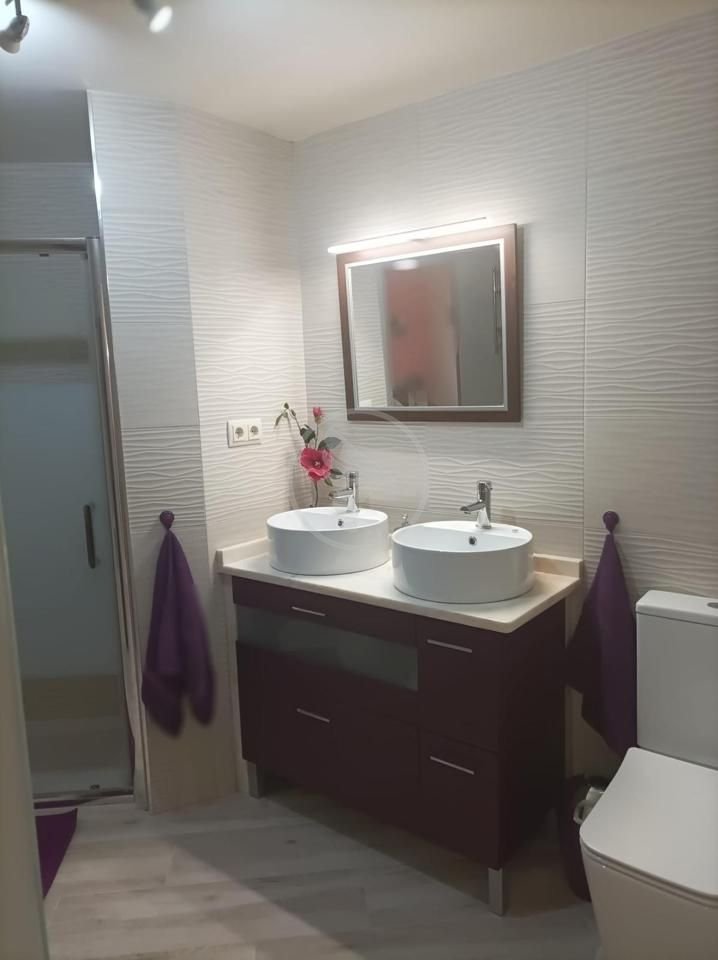 Piso de 60 m² en Linares