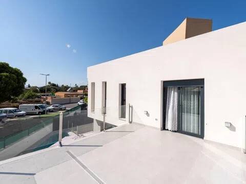 Casa de 260 m² en San Juan de Alicante