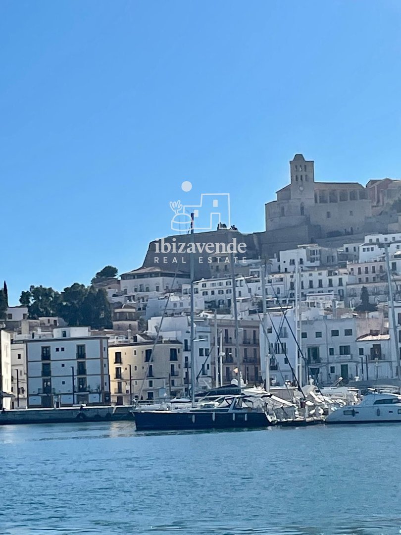 Pis de 100 m² a Eivissa