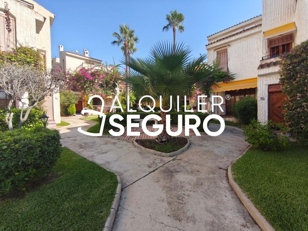 Casa de 121 m² en Santa Pola