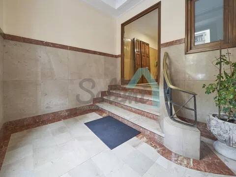 Piso de 146 m² en Oviedo