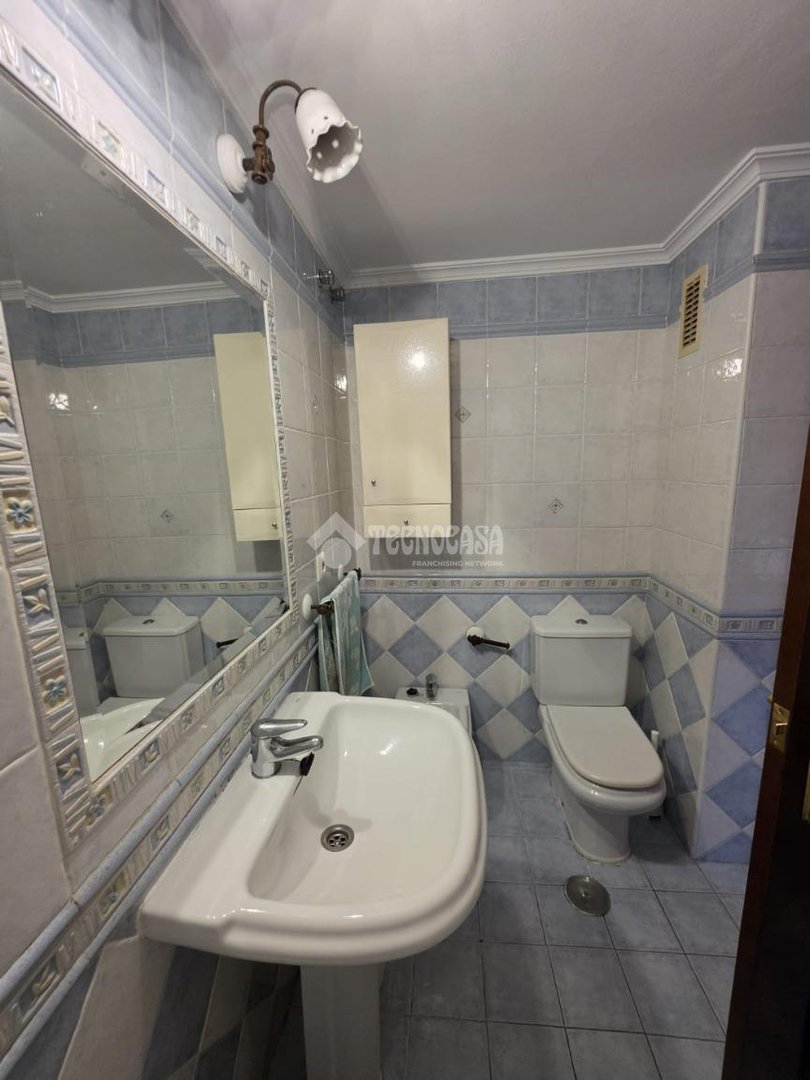 Piso de 90 m² en Sevilla