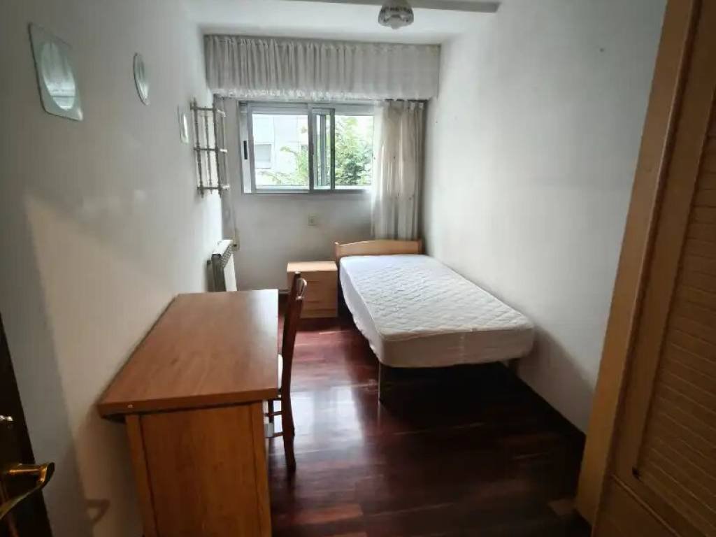 Wohnung 85 m² in Santiago de Compostela