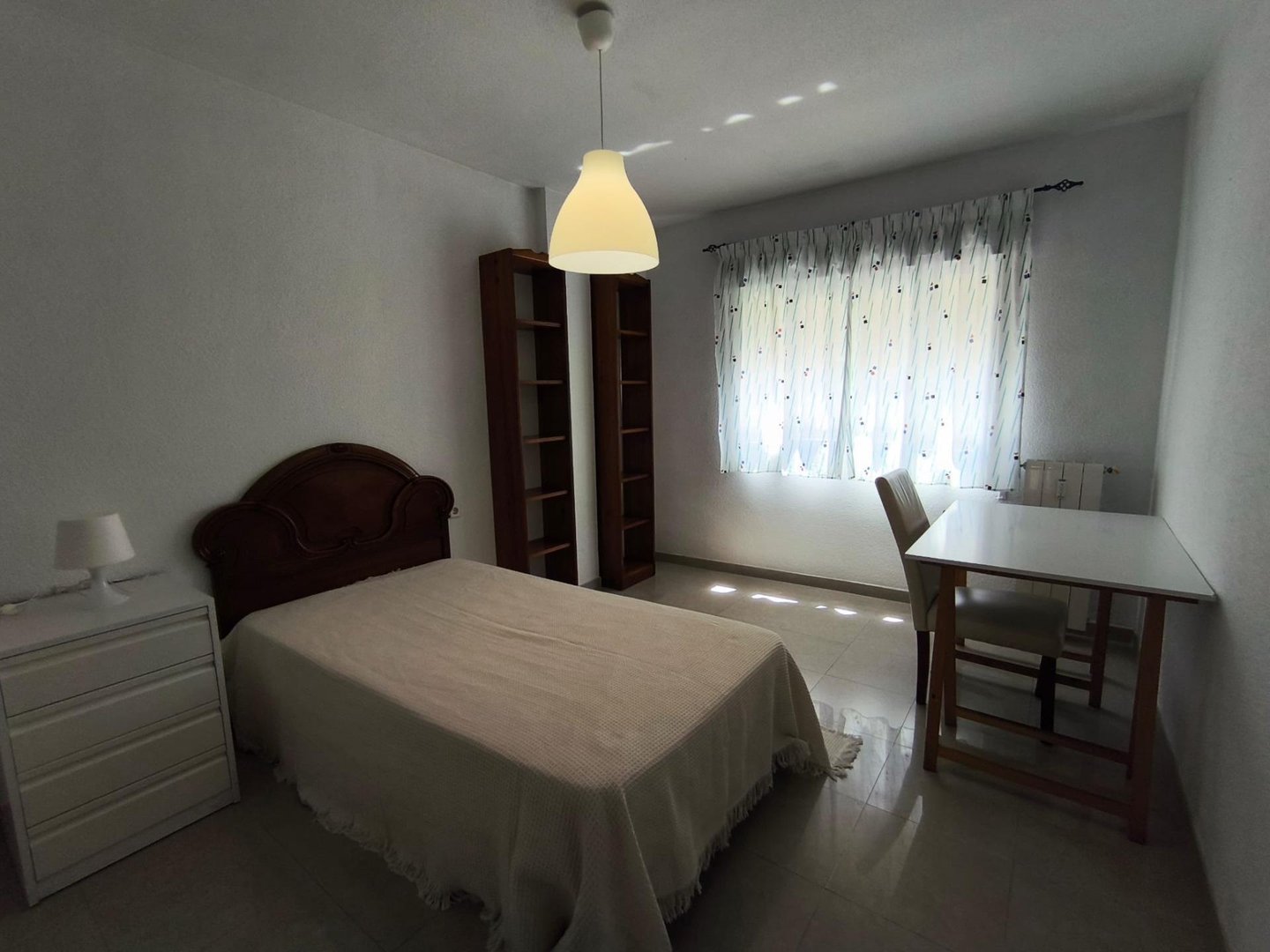 Habitación 74 m², Granada