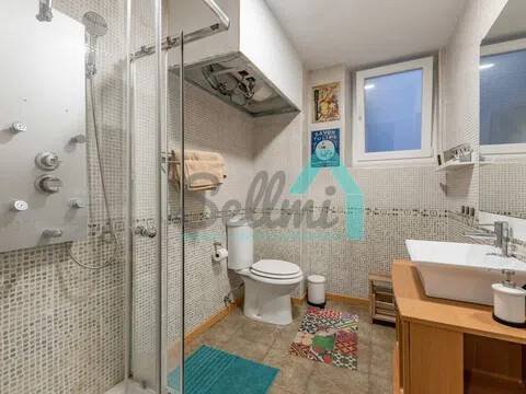 Piso de 75 m² en Oviedo