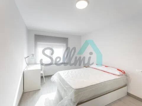 Habitación 82 m², Oviedo