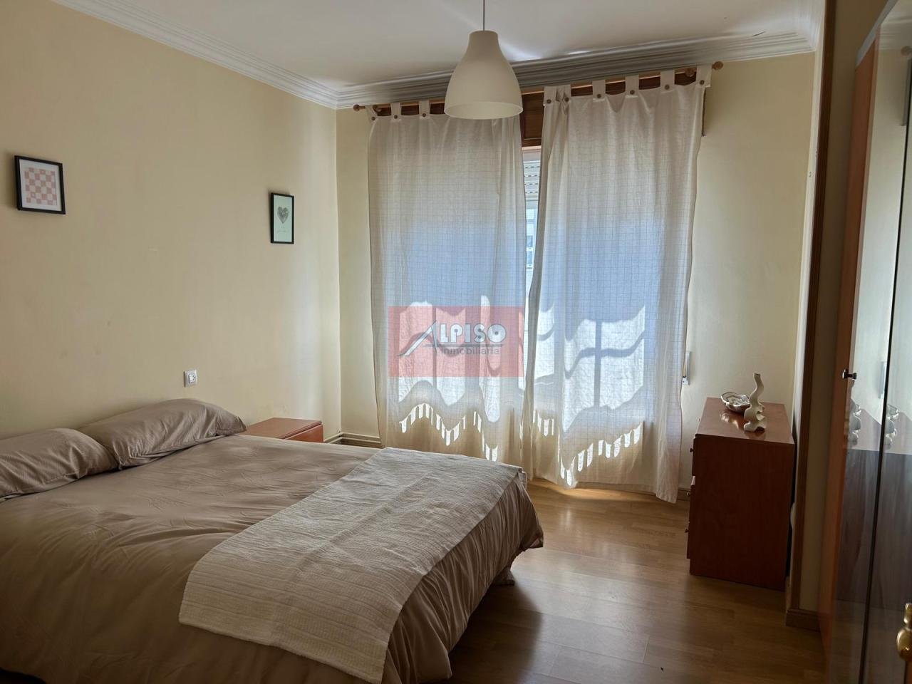 Piso de 120 m² en Ourense