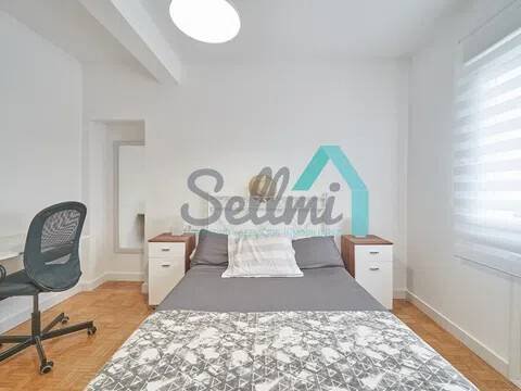 Piso de 106 m² en Oviedo