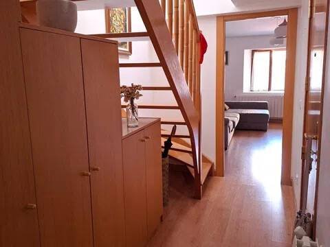 Pis de 80 m² a Pamplona