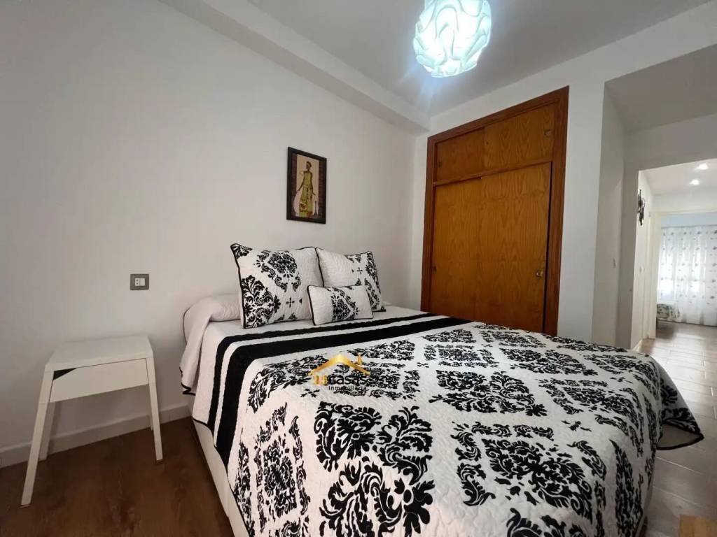 Piso de 80 m² en Santa Pola