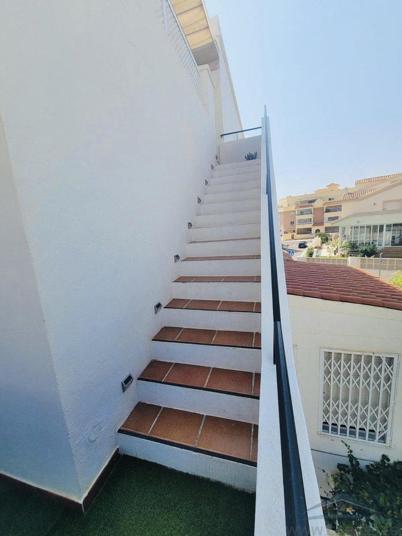 Piso de 130 m² en Roquetas de Mar
