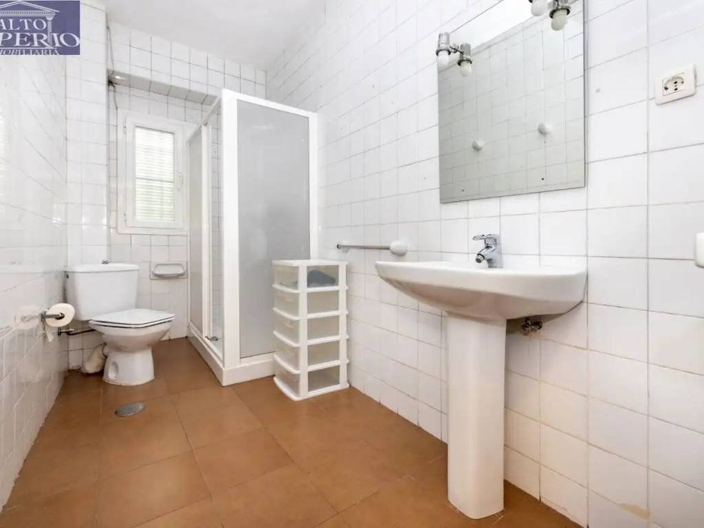 Piso de 105 m² en Granada