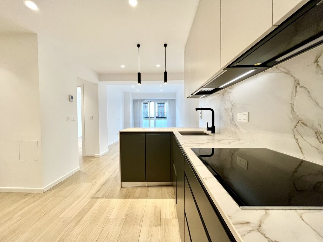 Pis de 78 m² a Sant Sebastià