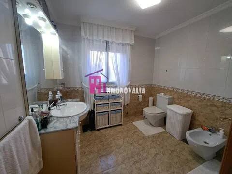 Casa de 270 m² en Moaña