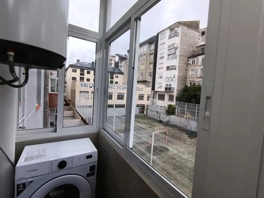 Piso de 85 m² en Ourense