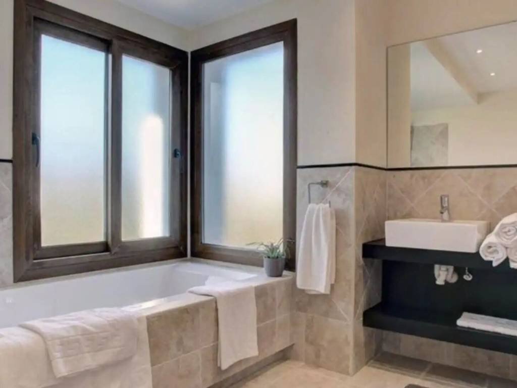 Casa de 340 m² en Estepona