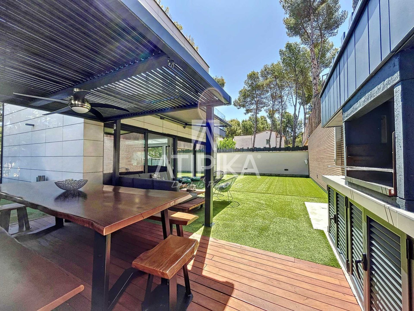 Casa de 362 m² en Castelldefels
