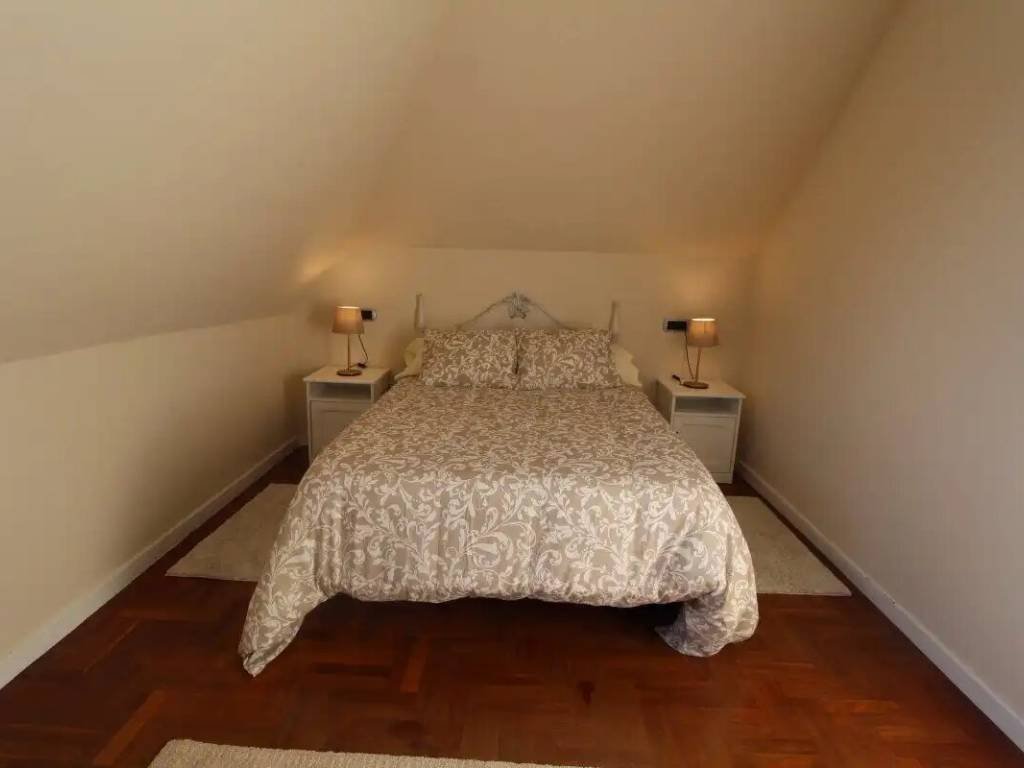 Pis de 65 m² a Oviedo