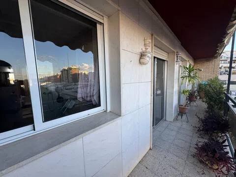 Piso de 216 m² en Sevilla