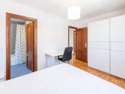 Pis de 84 m² a Oviedo
