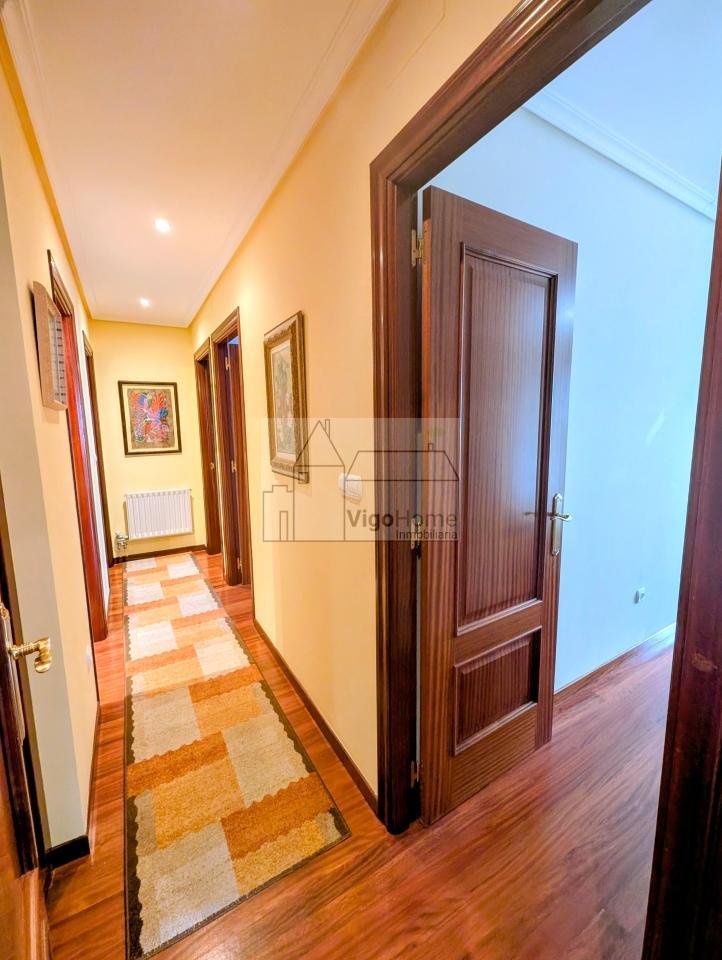 Piso de 90 m² en Vigo
