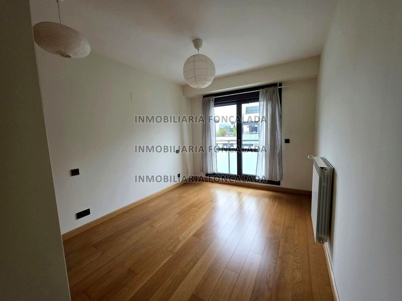 Pis de 76 m² a Oviedo