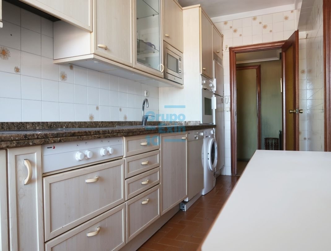 Pis de 95 m² a Sant Sebastià